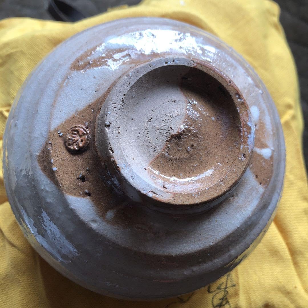 萩焼　茶碗　茶道　茶道具 楽天市場】【中古】 茶道具 萩焼 作家物 茶碗 共箱入り r7d03-6